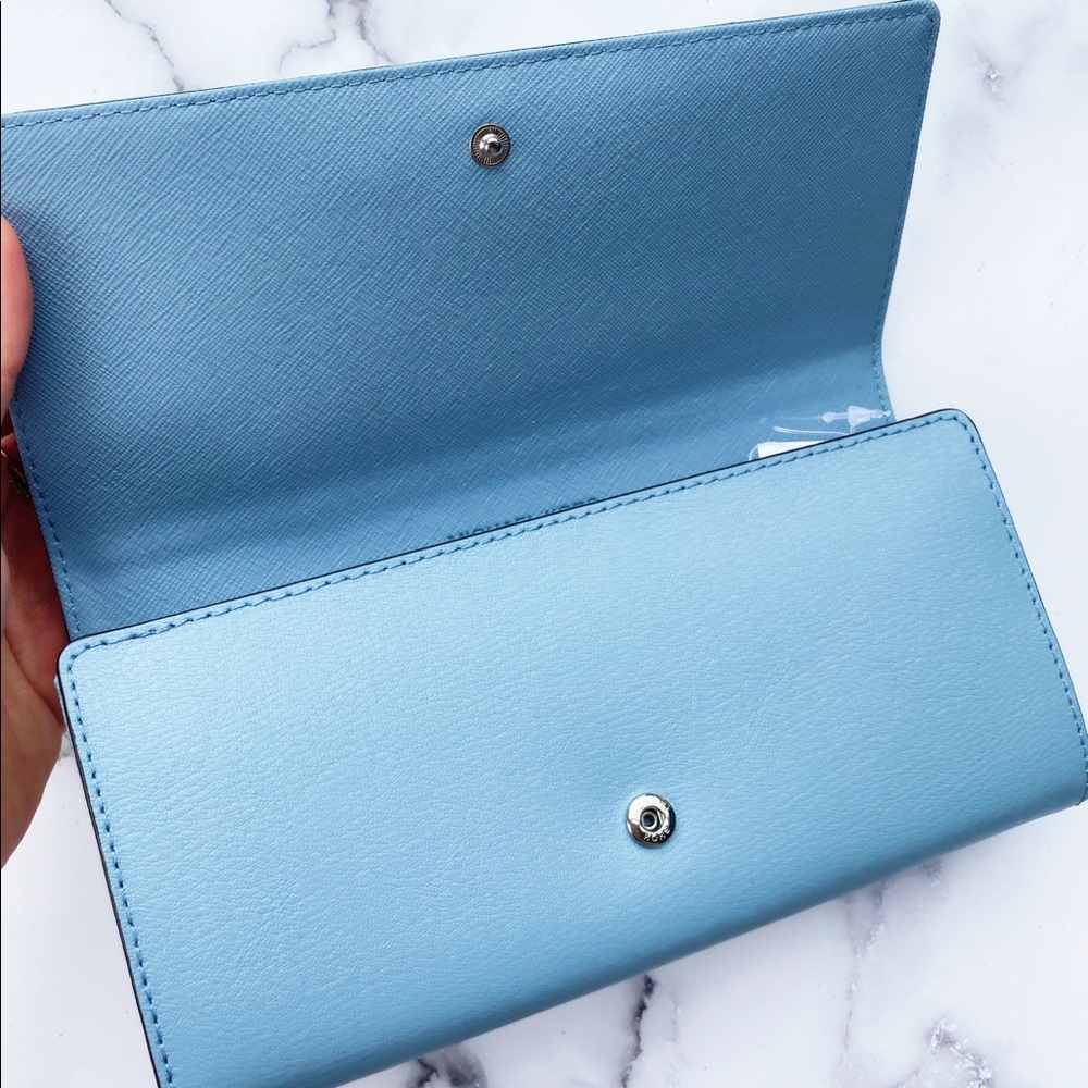 SALE‼️‼️ Michael kors large flap wallet carryall - Picture 8 of 8